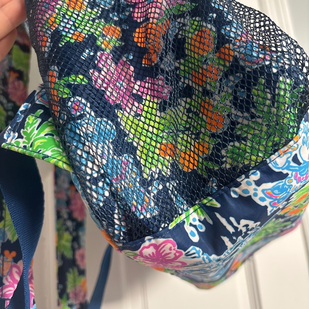 Blue Lilly Disney backpack - Picture 3 of 7